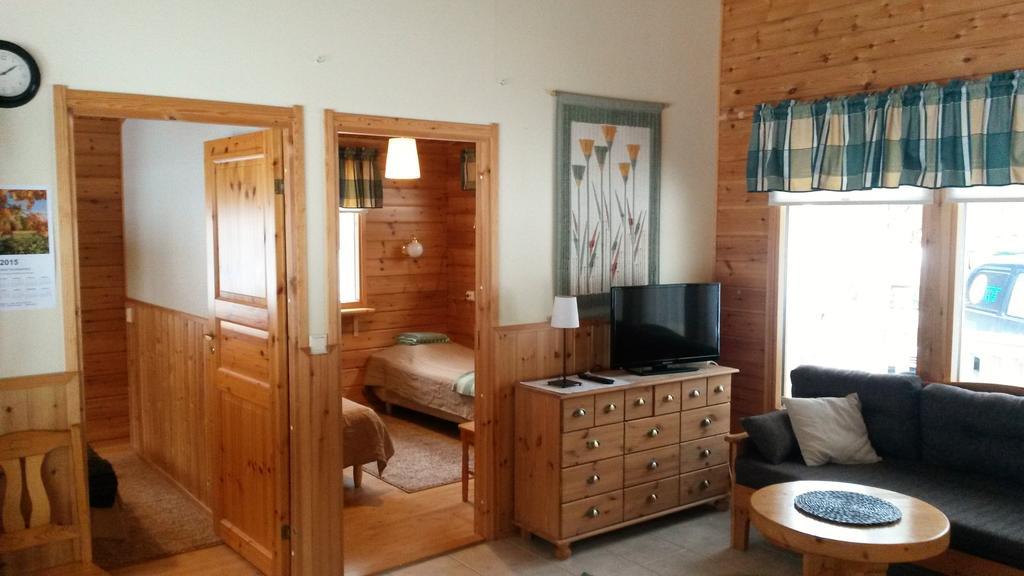 Petaejaekylae Villa Kuusamo Room photo