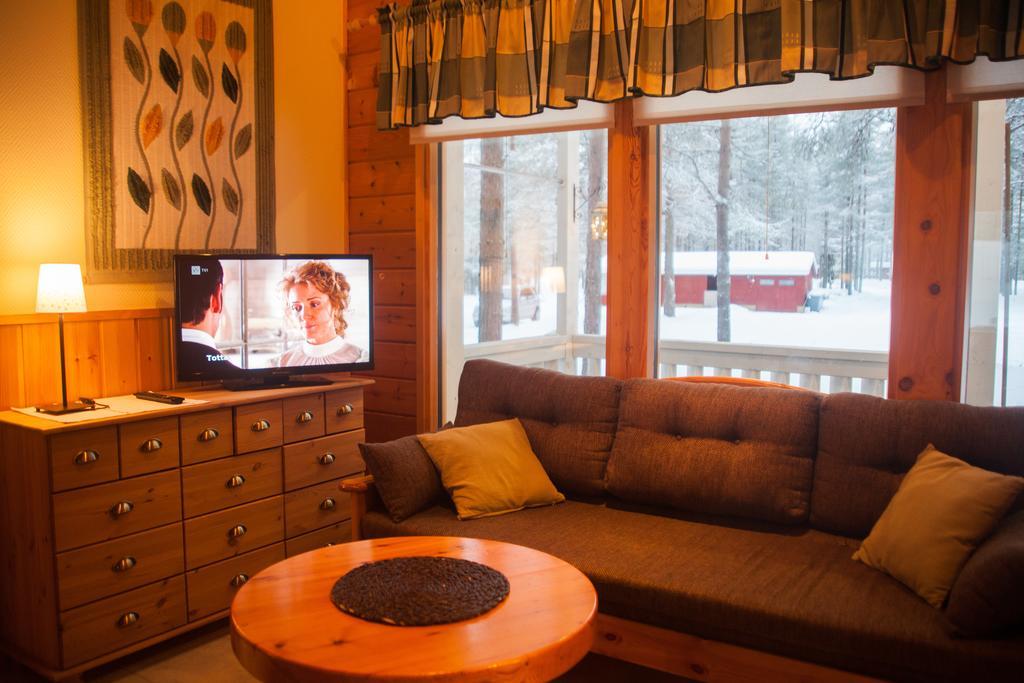 Petaejaekylae Villa Kuusamo Room photo